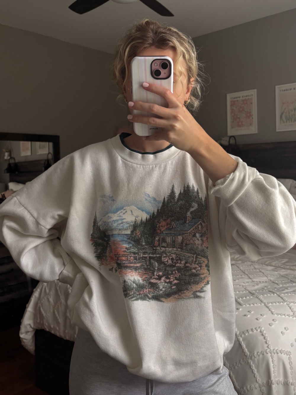 vintage crewneck